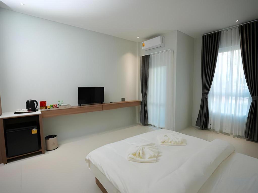 Athenee Hotel Vientiane Exterior photo